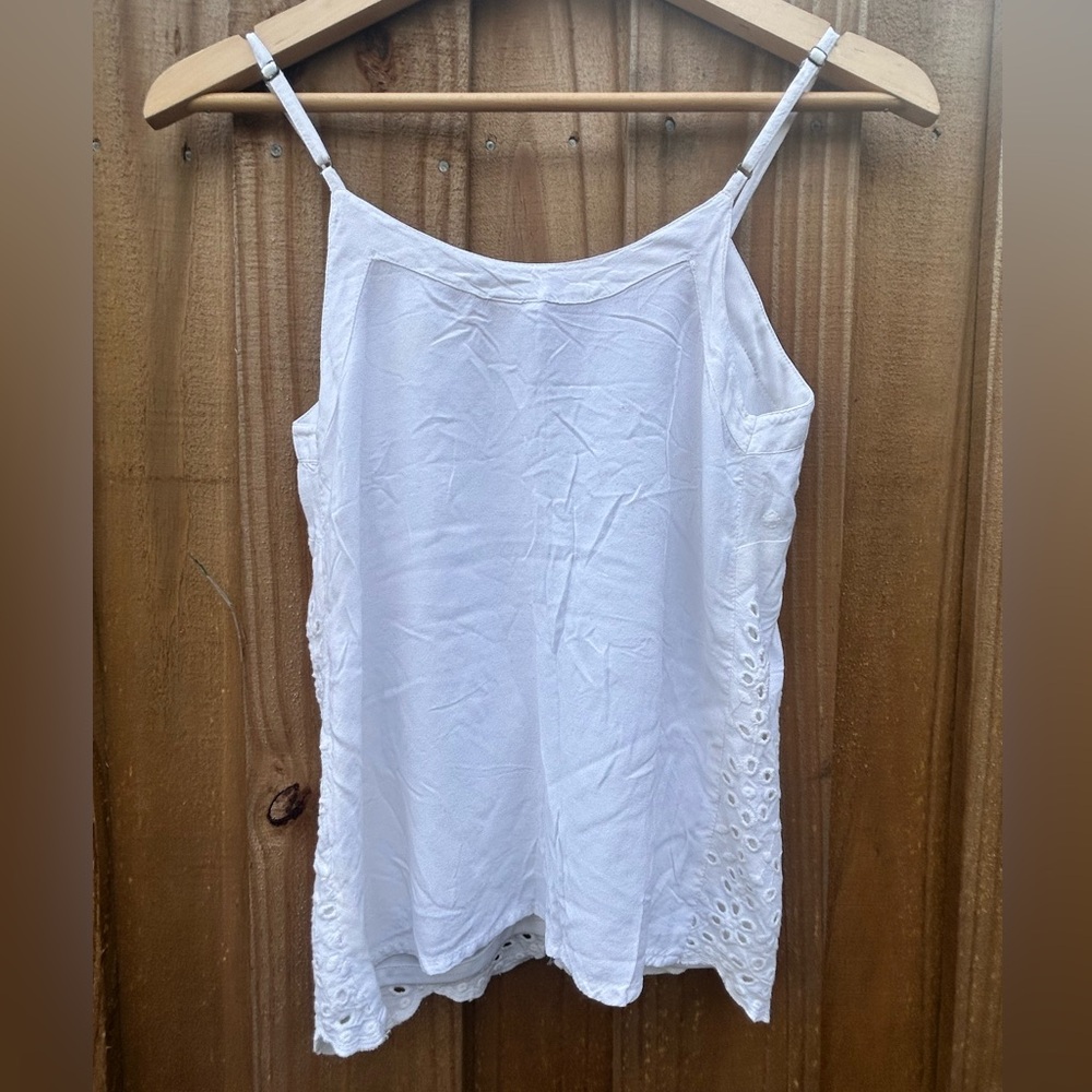 Japna Boho beach Button-Front Eyelet Camisole lightweight coastal small - Picture 2 of 4